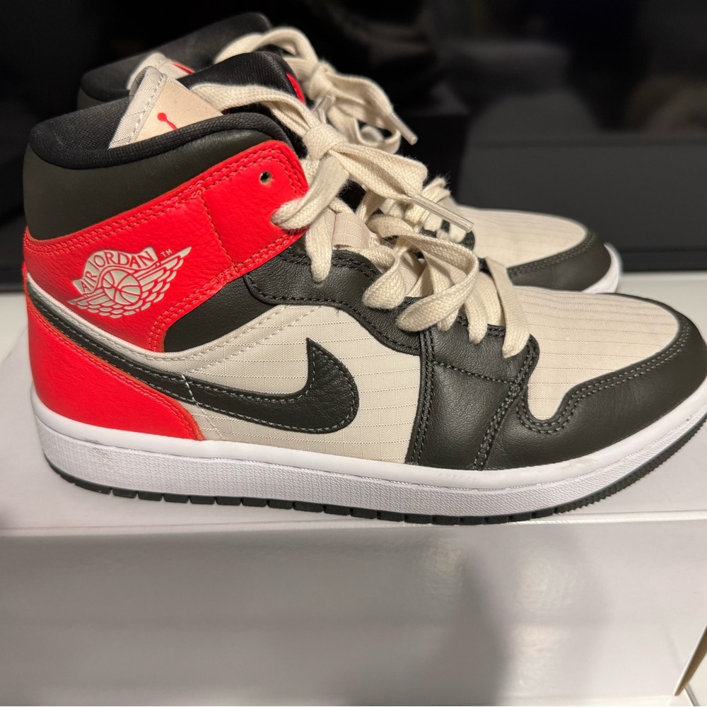 Jordan Air Jordan 1 Mid  Shoes - size 7 1/2. Worn once.